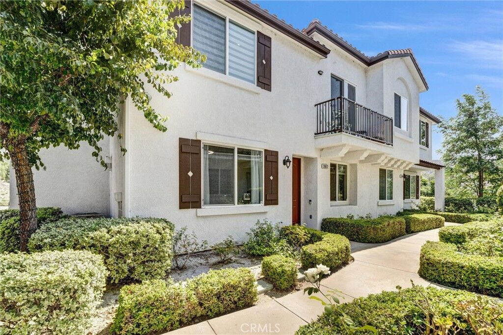 Property Photo:  28072 Catherine Drive  CA 91351 