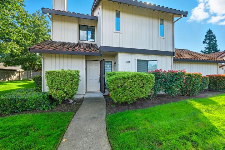 6880 Calvine Road  Sacramento CA 95823 photo