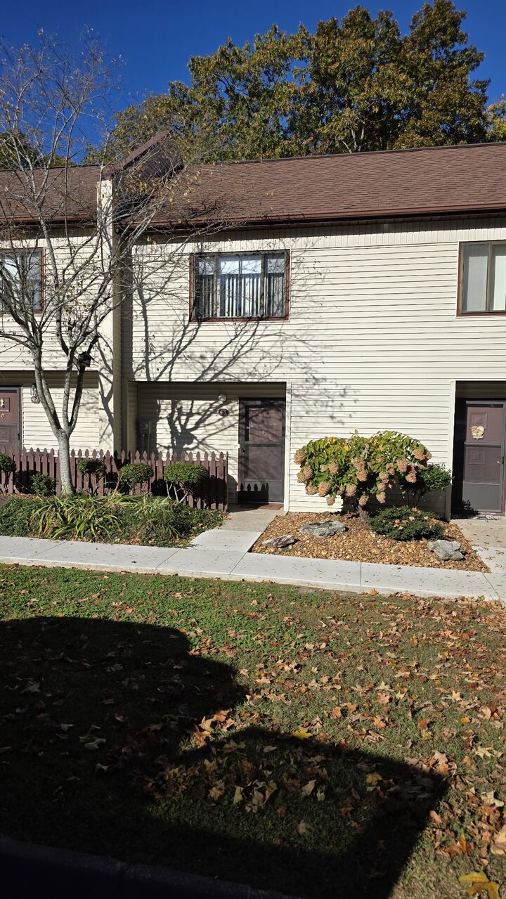 Property Photo: 43 Wilshire Heights Dr TN 38558