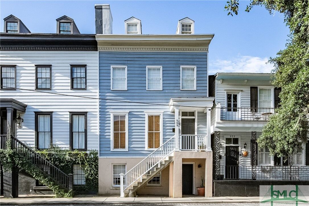 Property Photo:  505 E McDonough Street  GA 31401 