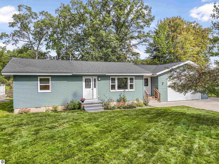 Property Photo:  1903 Maple Drive  MI 49686 