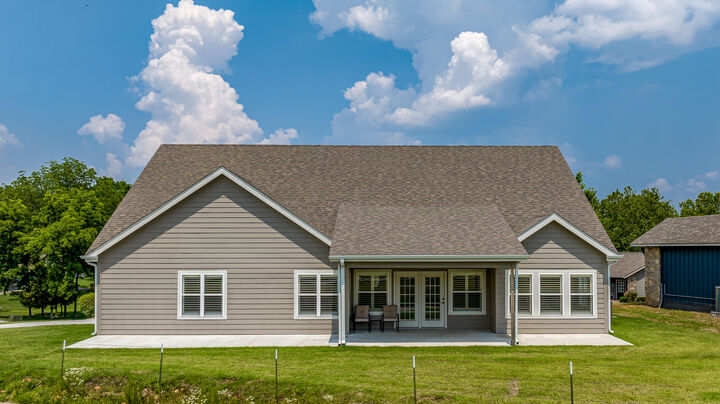 Property Photo: 30397 S 567 Road OK 74331