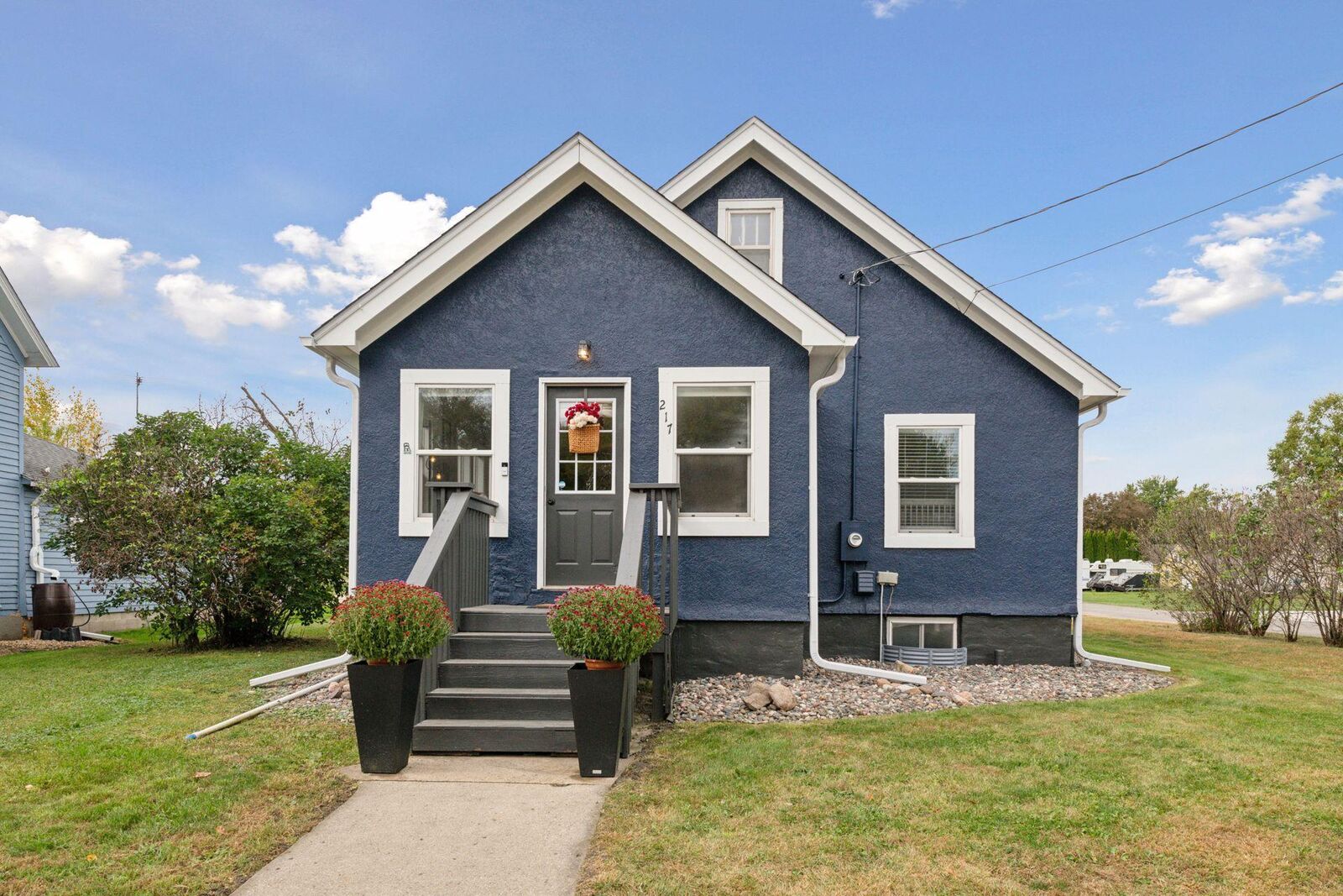 Property Photo: 217 Grove Avenue N MN 55381