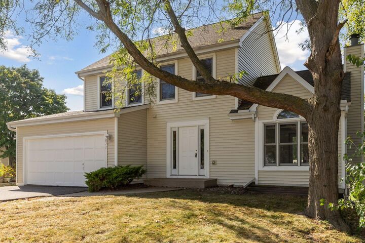 Property Photo:  5071 Arrowood Lane N  MN 55442 