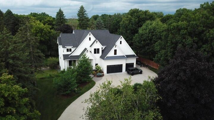 4040 Tonkawood Road  Minnetonka MN 55345 photo