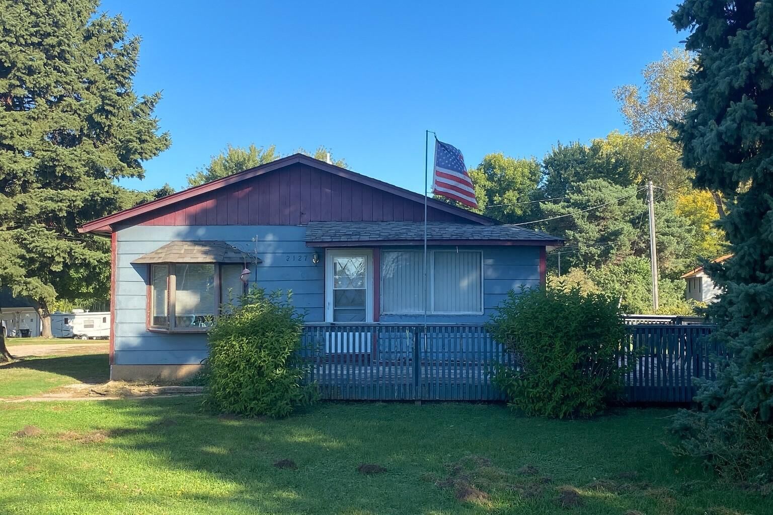 Property Photo:  2127 Silver Bell Road  MN 55122 