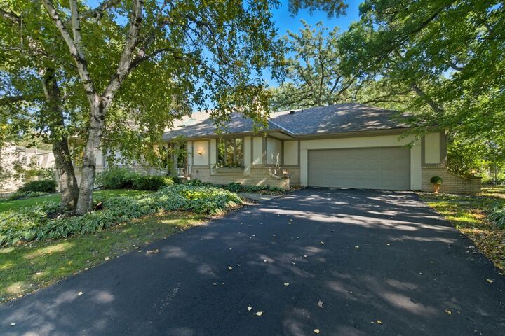 Property Photo: 5225 Evanswood Lane MN 55436