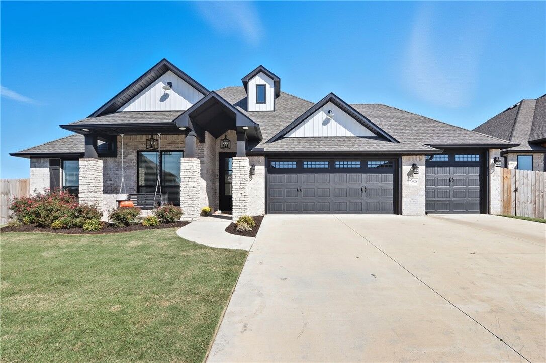 Property Photo: 1908 Crump Street AR 72751