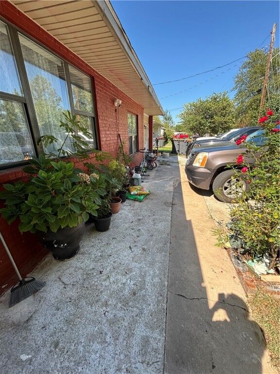 Property Photo:  614 Zachary  AR 72762 