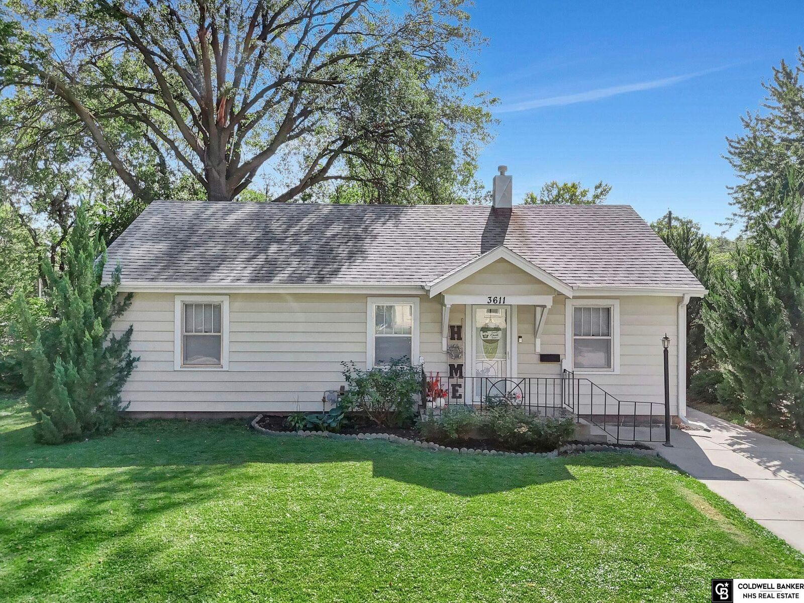 Property Photo: 3611 C Street NE 68510