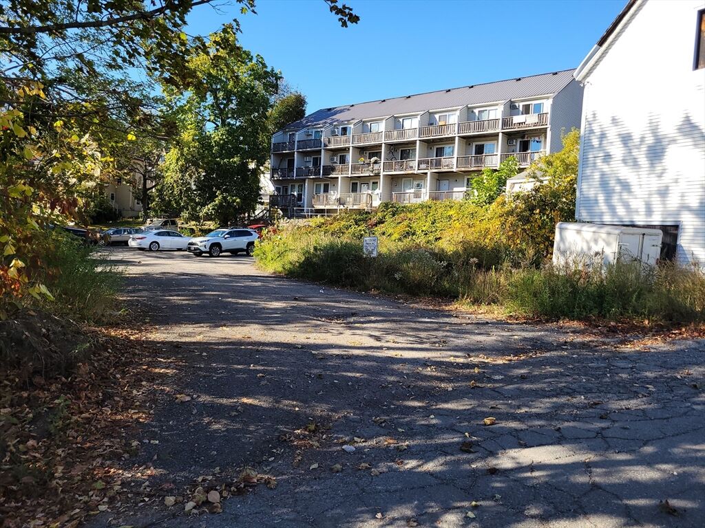 Property Photo: 18-24 River St 1 MA 01749