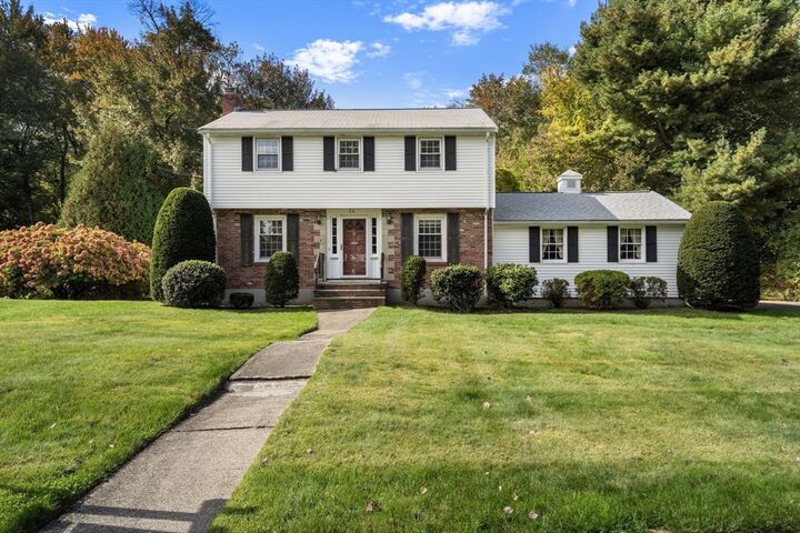 Property Photo:  26 Garden Pkwy  MA 02062