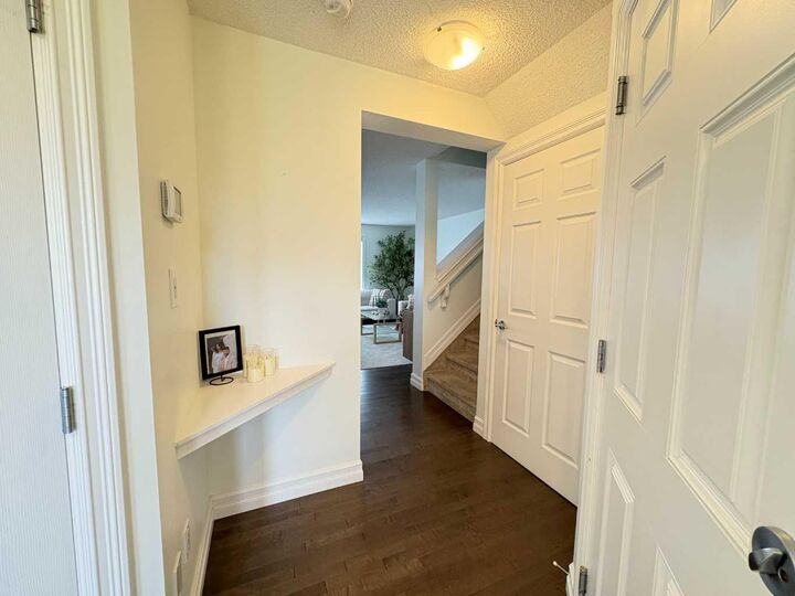 Property Photo:  1014 162 Street SW  AB T6W 2G9