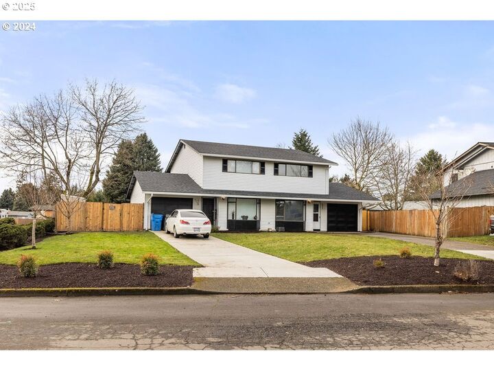 Property Photo: 1712/1714 SE 144th Ct WA 98683