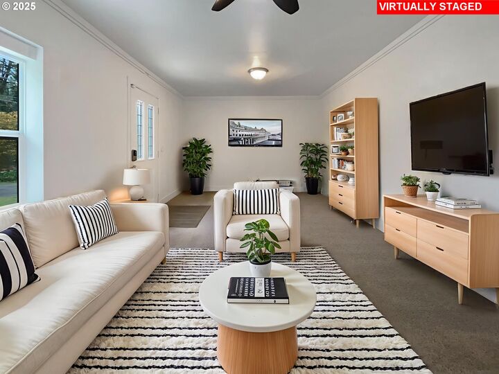 Property Photo: 5906 NE Sumner St OR 97218