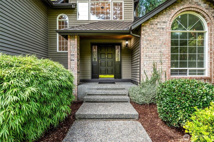 Property Photo:  14227  192nd Avenue NE  WA 98077 