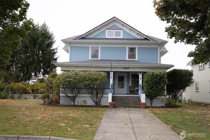 1333  Harrison Ave  Blaine WA 98230 photo