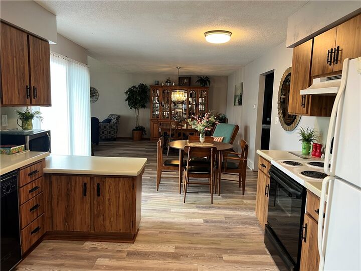 Property Photo: 10550 S Lake Of The Woods Road WI 54873