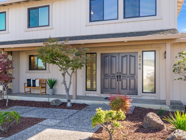 Property Photo: 6746 Lookout Bend CA 95120
