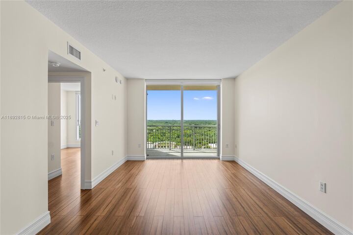 Property Photo:  9055 SW 73 Ct 1502  FL 33156 