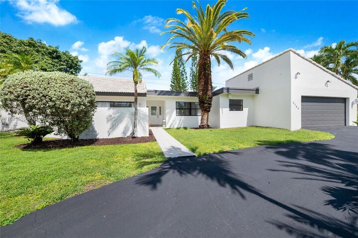 Property Photo:  8345 SW 168th Ter  FL 33157 