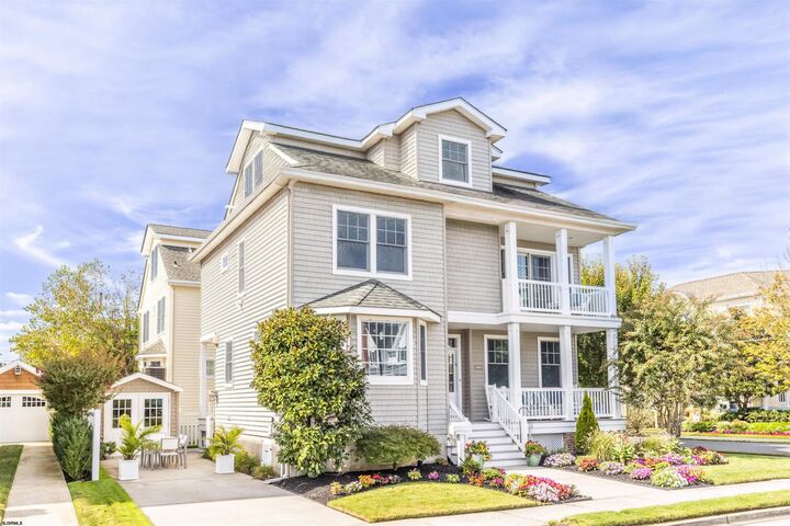 38 N Gladstone Ave  Margate NJ 08402 photo