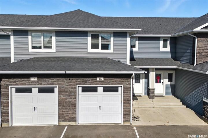 115 Veltkamp Crescent 16  Saskatoon SK S7T 0T7 photo