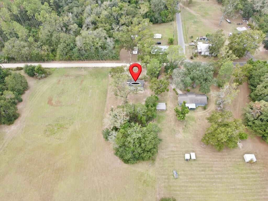 Property Photo:  417 S Oak Street  GA 31626 