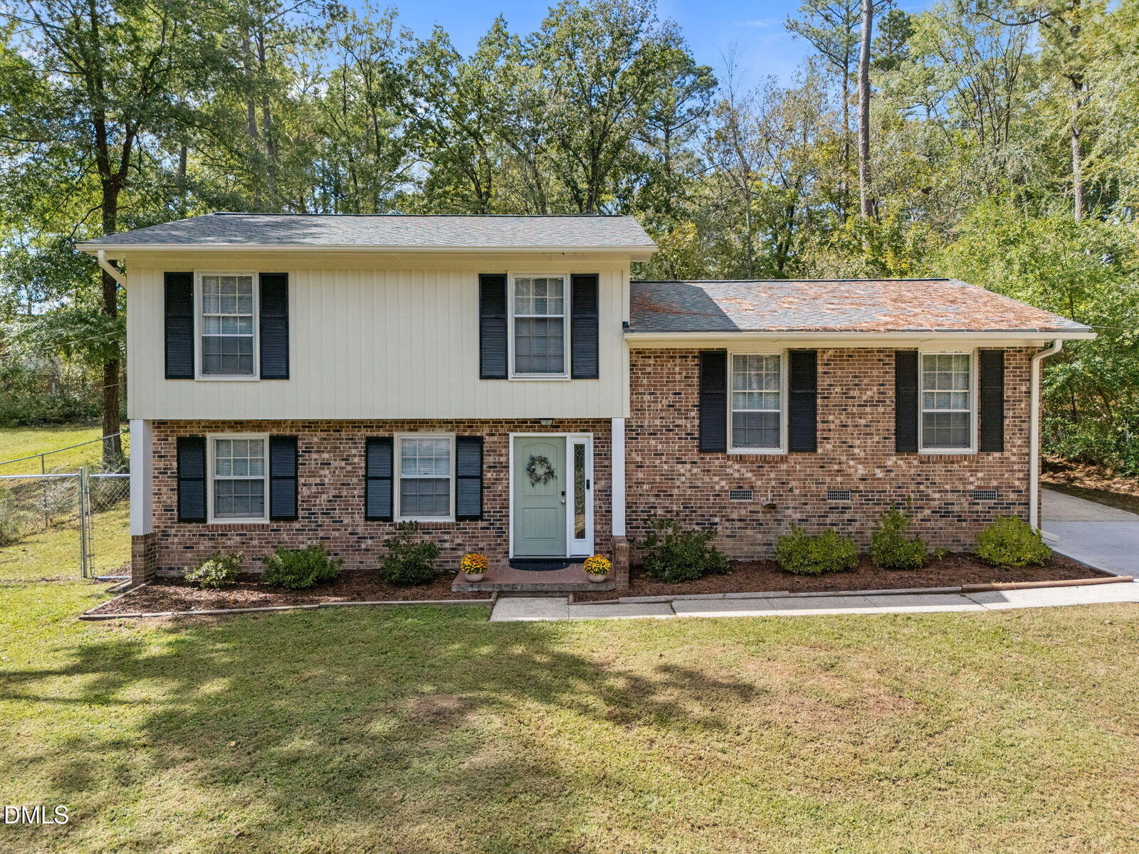 Property Photo: 1728 Euclid Road NC 27713
