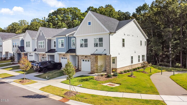 Property Photo: 122 Norwell Lane NC 27312