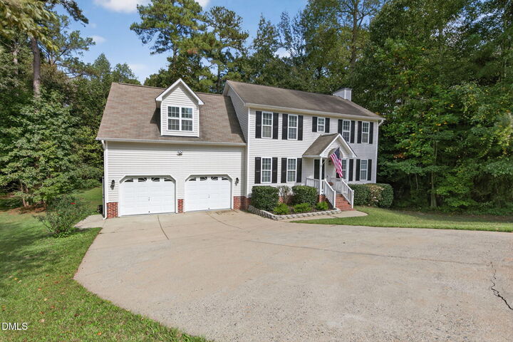 Property Photo: 35 Rocky Point Court NC 27526
