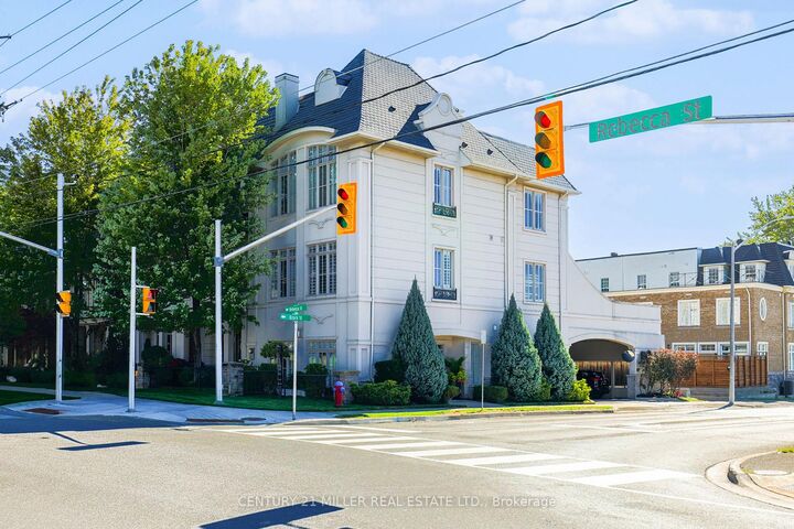 Property Photo:  131 Brock Street  ON L6K 0A2 