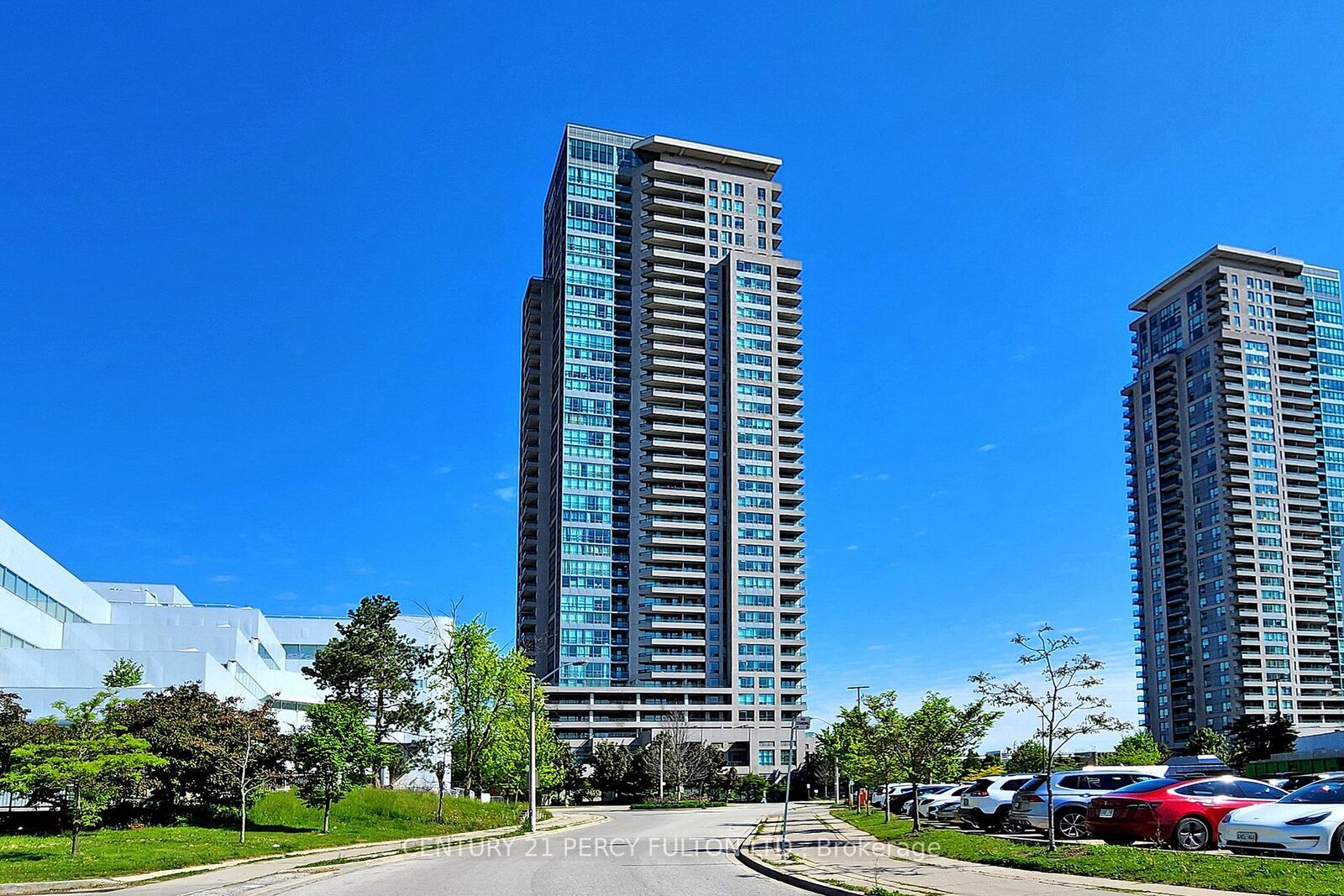 Photo de la propriété:  50 Brian Harrison Way 1910  ON M1P 5J4