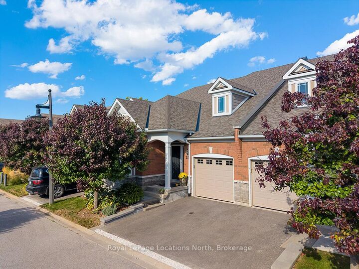Property Photo: 21 Waterside Lane ON L9Y 0E8