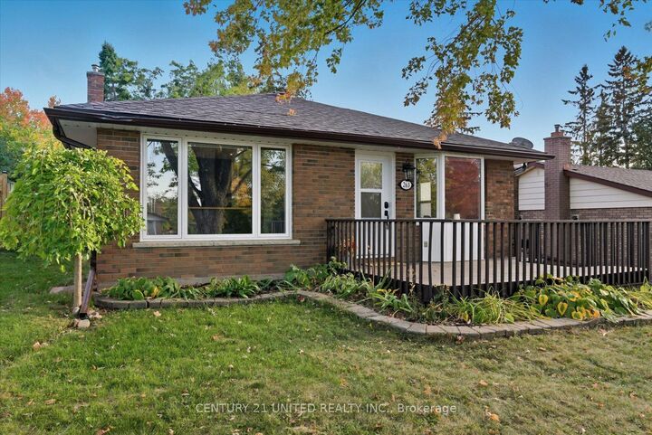 Photo de la propriété: 263 Riverview Heights ON K9J 1A9