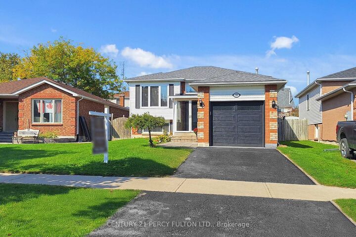 Property Photo: 50 Freeland Avenue ON L1C 4S3