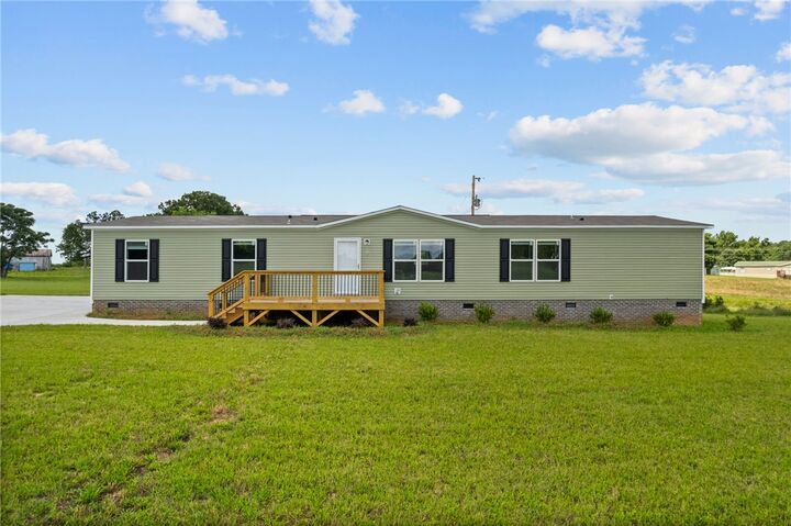 Property Photo: 108 Purdy Road SC 29655