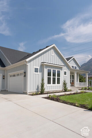 Property Photo: 1963 E Charleston Ln UT 84121