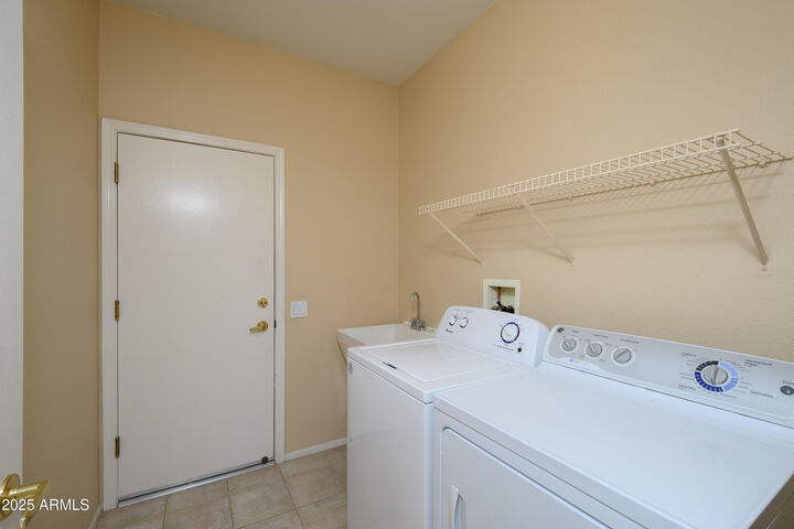 Property Photo:  18160 N Las Rocas Way  AZ 85374 