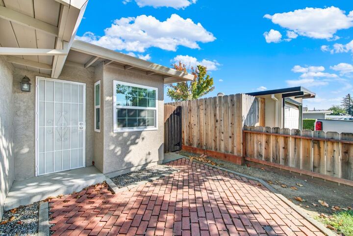 Property Photo: 255 Arbor Street CA 95688