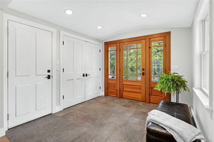 Property Photo:  327 The Parkway  NY 14850 