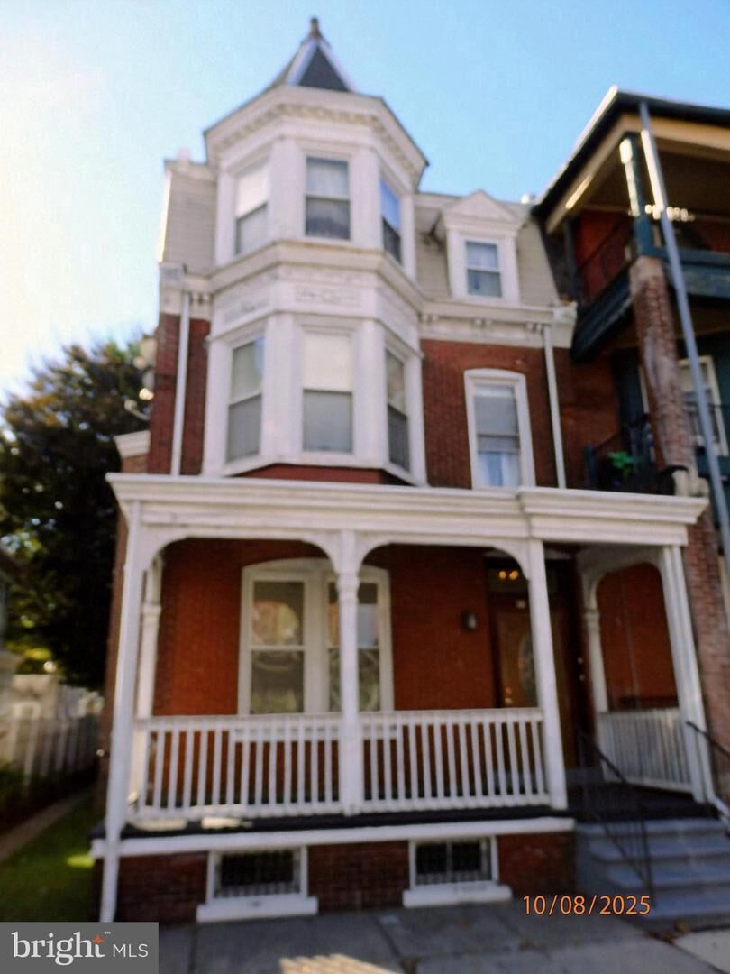 Property Photo: 42 N 13th Street PA 18102