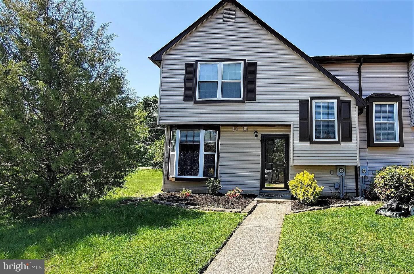 Property Photo: 36 Kanabe Drive NJ 08060