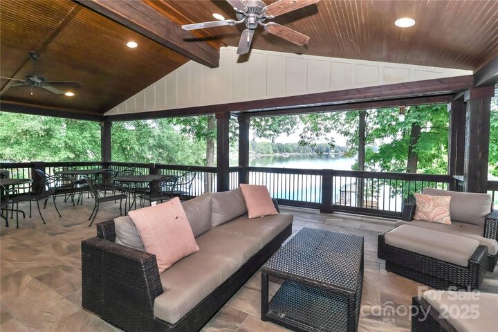 Property Photo: 3272 Bass Drive NC 28673