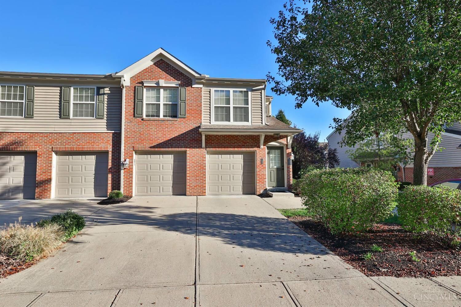 Property Photo: 7222 English Drive OH 45244