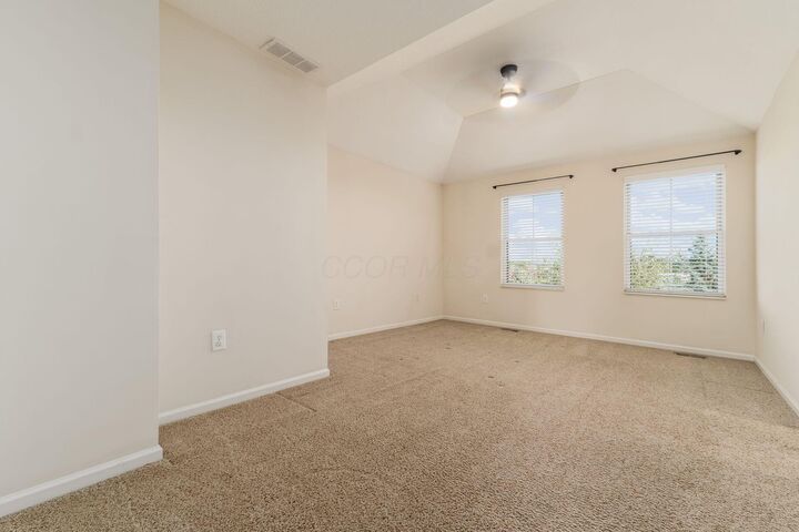 Property Photo:  3977 Spectacle Drive  OH 43230 