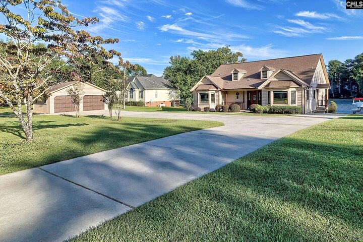 Property Photo:  920 Wildwood  SC 29070 