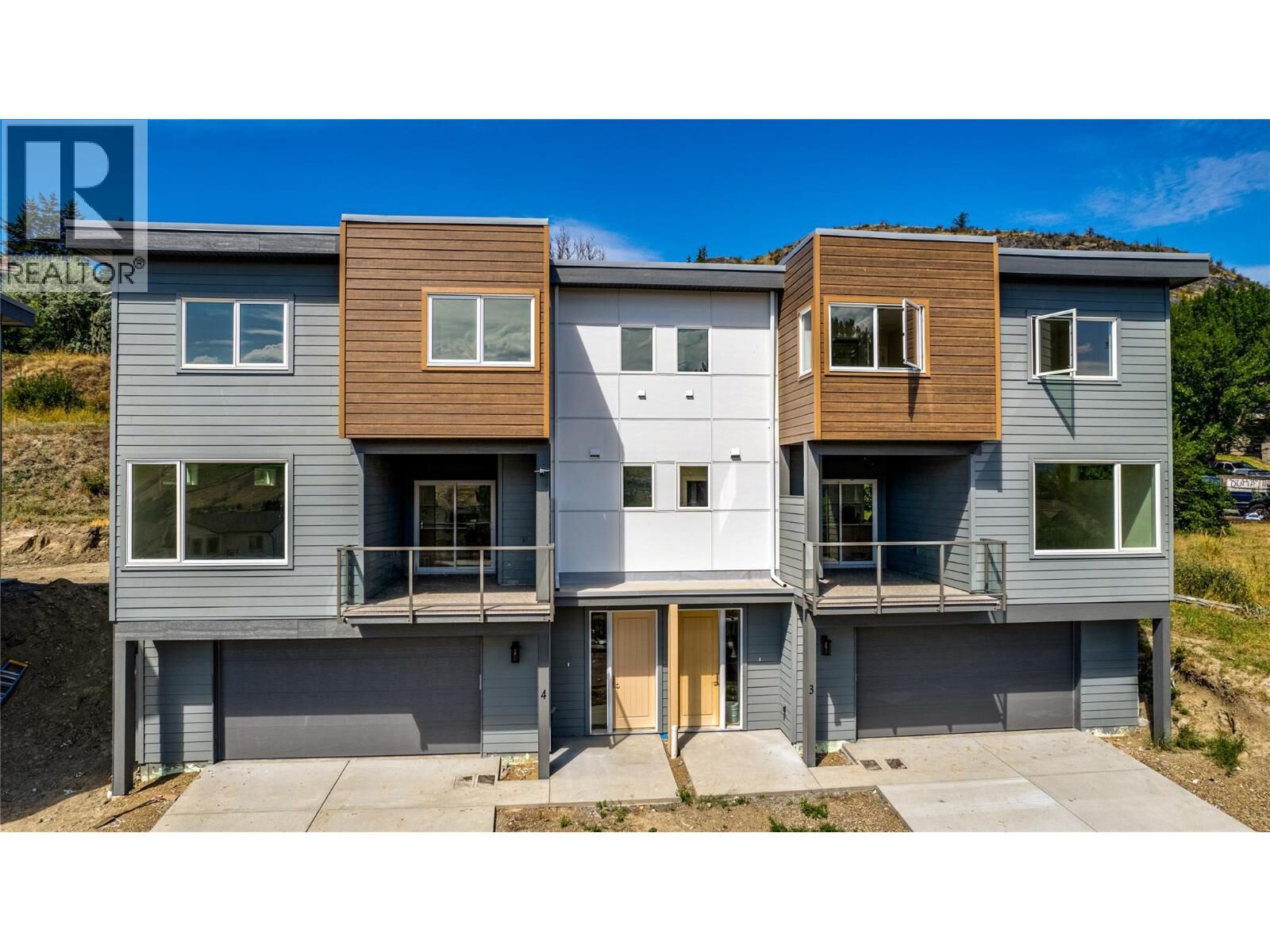 Property Photo:  5705 Heritage Drive 5  BC V1H 1B1 