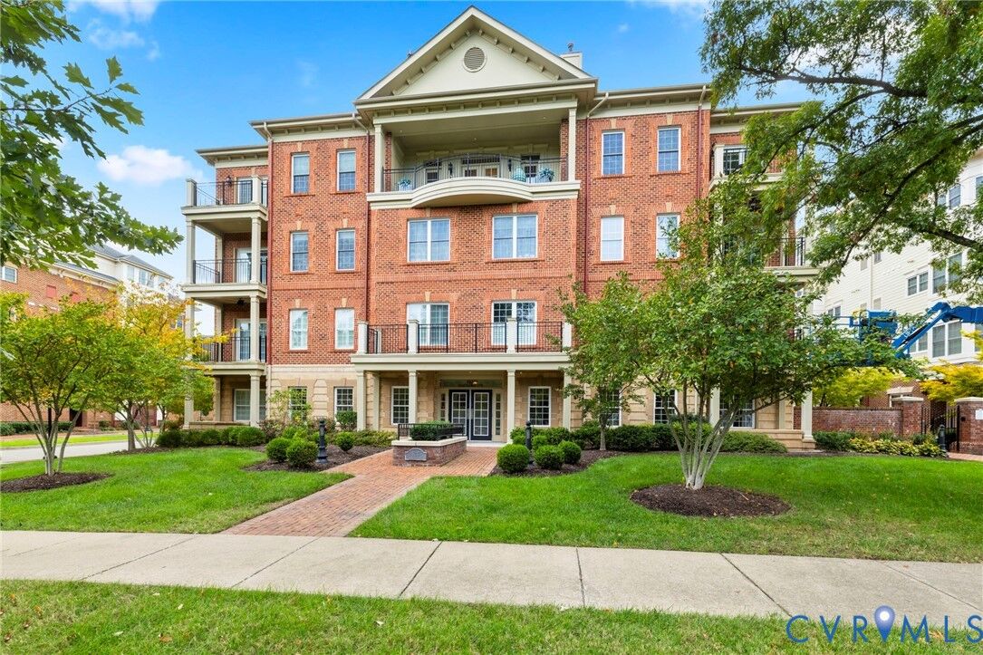 Property Photo:  5217 Monument Avenue 2D  VA 23226 