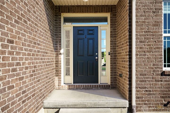 Property Photo: 412 Belleclaire Hill OH 45458